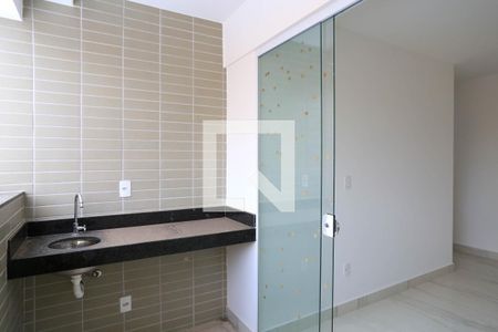 Sacada de apartamento à venda com 3 quartos, 81m² em Sagrada Família, Belo Horizonte