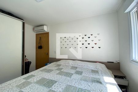 Quarto 2 de apartamento à venda com 2 quartos, 60m² em Vila Nova, Novo Hamburgo