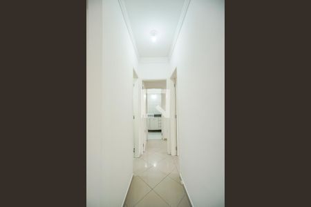 Corredor dos quartos de apartamento à venda com 2 quartos, 60m² em Vila Carrão, São Paulo
