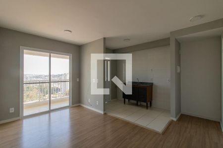 Sala de apartamento para alugar com 2 quartos, 57m² em Vila Galvão, Guarulhos