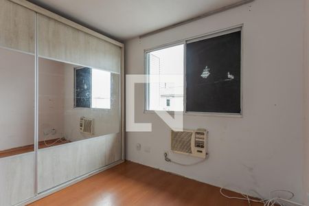 Quarto 1 de casa à venda com 2 quartos, 74m² em Sarandi, Porto Alegre