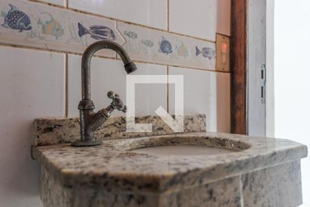 Lavabo de casa à venda com 2 quartos, 74m² em Sarandi, Porto Alegre