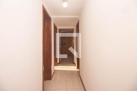 Corredor de apartamento à venda com 3 quartos, 205m² em Cristo Redentor, Porto Alegre