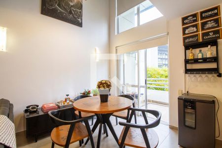 Sala de Jantar de apartamento para alugar com 2 quartos, 75m² em Vila Madalena, São Paulo