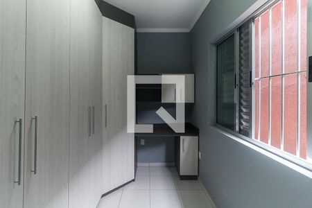 Quarto 1 de casa para alugar com 3 quartos, 124m² em Jardim São Pedro, Mogi das Cruzes