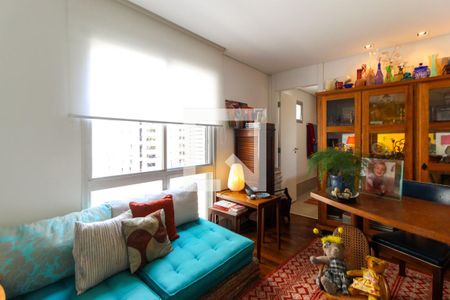 Quarto 1 - Suite de apartamento à venda com 2 quartos, 156m² em Cerqueira César, São Paulo