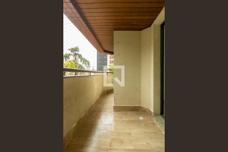 Sacada de apartamento para alugar com 3 quartos, 87m² em Vila Reg. Feijó, São Paulo