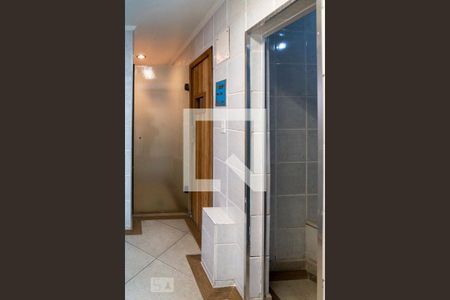 Apartamento à venda com 300m², 3 quartos e 4 vagas Apartamento à venda com 300m², 3 quartos e 4 vagasÁrea comum - Sauna