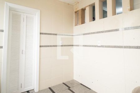 Apartamento à venda com 300m², 3 quartos e 4 vagas Apartamento à venda com 300m², 3 quartos e 4 vagasÁrea de Serviço