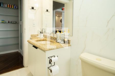 Apartamento à venda com 300m², 3 quartos e 4 vagas Apartamento à venda com 300m², 3 quartos e 4 vagasBanheiro - Suíte 1