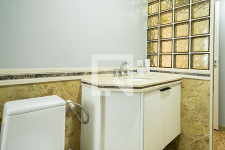 Apartamento à venda com 300m², 3 quartos e 4 vagas Apartamento à venda com 300m², 3 quartos e 4 vagasBanheiro - Suite 3