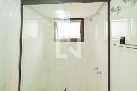 Apartamento à venda com 300m², 3 quartos e 4 vagas Apartamento à venda com 300m², 3 quartos e 4 vagasBanheiro - Suíte 1