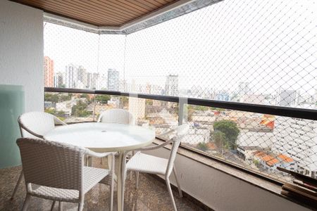 Apartamento à venda com 300m², 3 quartos e 4 vagas Apartamento à venda com 300m², 3 quartos e 4 vagasSacada -Cobertura