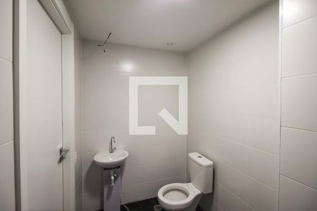 Banheiro de apartamento para alugar com 1 quarto, 26m² em Jardim Independência, São Paulo