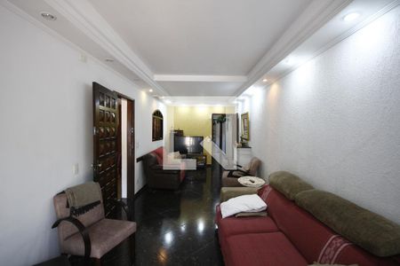 Sala de casa à venda com 4 quartos, 232m² em Cambuci, São Paulo