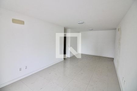 Sala de apartamento para alugar com 4 quartos, 131m² em Barra da Tijuca, Rio de Janeiro
