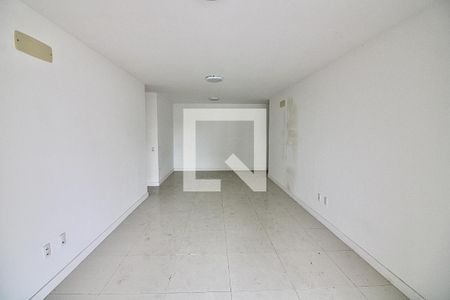 Sala de apartamento para alugar com 4 quartos, 131m² em Barra da Tijuca, Rio de Janeiro