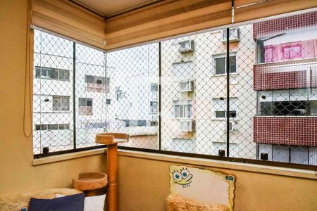 Sacada de apartamento à venda com 3 quartos, 83m² em Jardim Itu, Porto Alegre