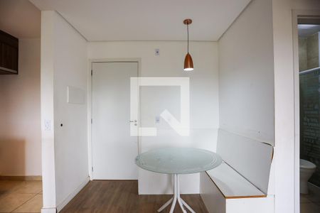 Sala - detalhes de apartamento para alugar com 2 quartos, 48m² em Parque Rincão, Cotia