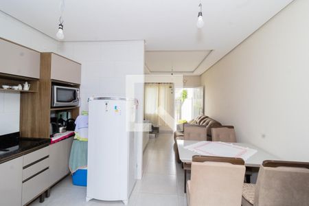 Sala/Cozinha de casa à venda com 2 quartos, 85m² em São José, Canoas