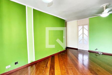 Sala de apartamento para alugar com 2 quartos, 70m² em Vila Hulda, Guarulhos