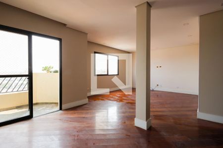 Sala de apartamento à venda com 4 quartos, 236m² em Vila Romero, São Paulo