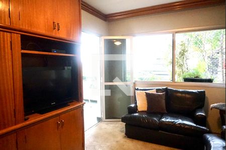 Apartamento à venda com 331m², 4 quartos e 4 vagas Apartamento à venda com 331m², 4 quartos e 4 vagasSala de tv