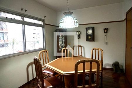 Apartamento à venda com 331m², 4 quartos e 4 vagas Apartamento à venda com 331m², 4 quartos e 4 vagasSala de jantar