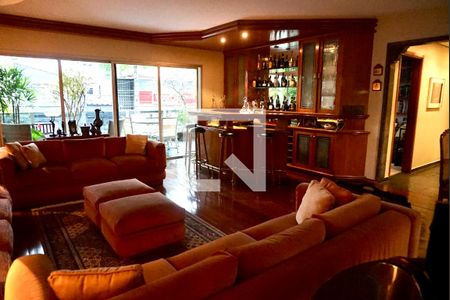 Apartamento à venda com 331m², 4 quartos e 4 vagas Apartamento à venda com 331m², 4 quartos e 4 vagasSala