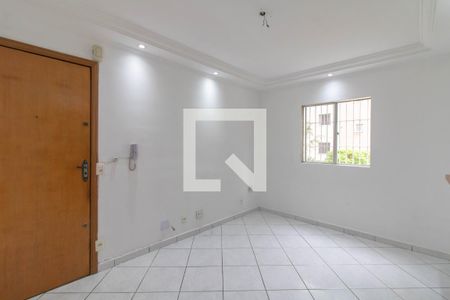 Sala de apartamento para alugar com 2 quartos, 56m² em Vila Zamataro, Guarulhos