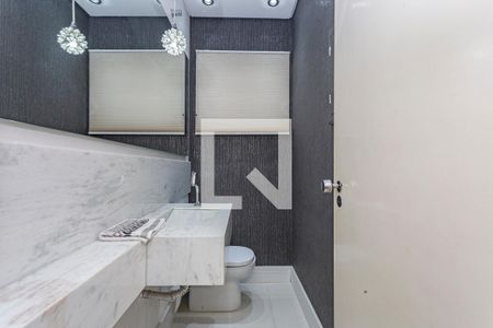 Lavabo de casa para alugar com 3 quartos, 250m² em São João Clímaco, São Paulo