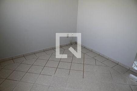 Quarto 2 de apartamento para alugar com 2 quartos, 57m² em Residencial Eldorado - Condomínio Perola Negra, Goiânia