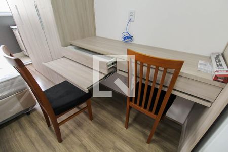 Sala-Quarto de apartamento para alugar com 1 quarto, 25m² em Quarta Parada, São Paulo