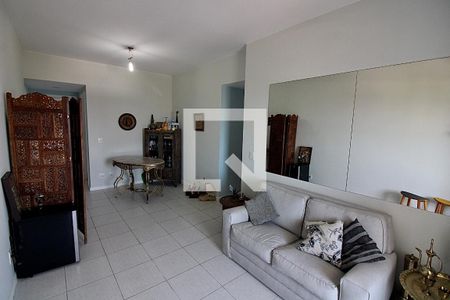 Sala de apartamento para alugar com 3 quartos, 95m² em Barra da Tijuca, Rio de Janeiro