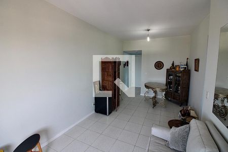 Sala de apartamento para alugar com 3 quartos, 95m² em Barra da Tijuca, Rio de Janeiro