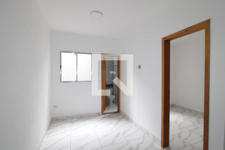 Sala/Cozinha de apartamento para alugar com 1 quarto, 28m² em Vila Ré, São Paulo