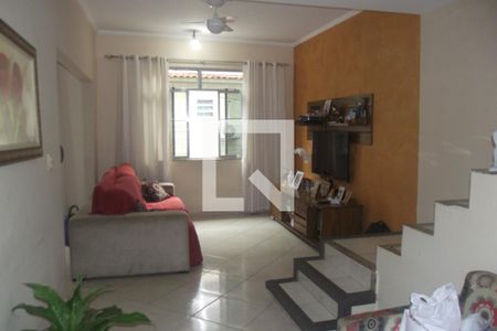 Sala de casa à venda com 3 quartos, 196m² em Pilares, Rio de Janeiro
