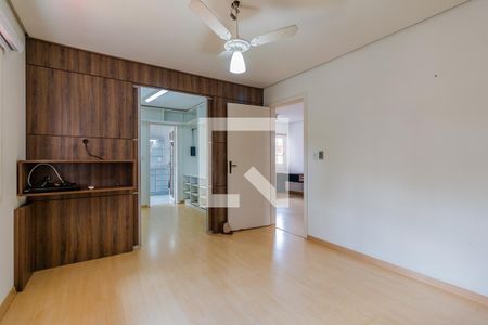 Casa de condomínio à venda com 290m², 4 quartos e 3 vagas Casa de condomínio à venda com 290m², 4 quartos e 3 vagasQuarto 2