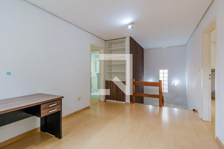 Casa de condomínio à venda com 290m², 4 quartos e 3 vagas Casa de condomínio à venda com 290m², 4 quartos e 3 vagasSala 2