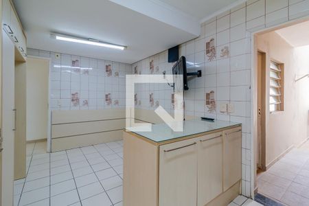 Casa de condomínio à venda com 290m², 4 quartos e 3 vagas Casa de condomínio à venda com 290m², 4 quartos e 3 vagasCozinha