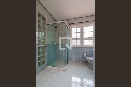 Casa de condomínio à venda com 290m², 4 quartos e 3 vagas Casa de condomínio à venda com 290m², 4 quartos e 3 vagasQuarto 2 - suíte