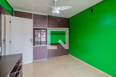 Casa de condomínio à venda com 290m², 4 quartos e 3 vagas Casa de condomínio à venda com 290m², 4 quartos e 3 vagasQuarto 4