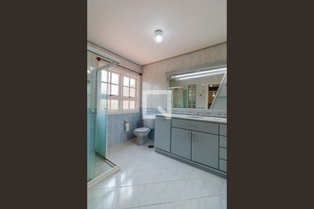 Casa de condomínio à venda com 290m², 4 quartos e 3 vagas Casa de condomínio à venda com 290m², 4 quartos e 3 vagasQuarto 2 - suíte