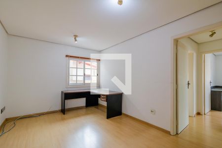 Casa de condomínio à venda com 290m², 4 quartos e 3 vagas Casa de condomínio à venda com 290m², 4 quartos e 3 vagasSala 2