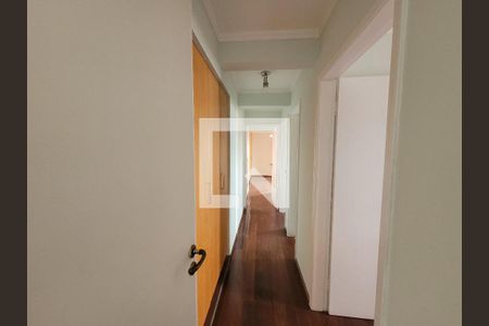 Corredor  de apartamento à venda com 3 quartos, 87m² em Jardim Paulistano, Campinas