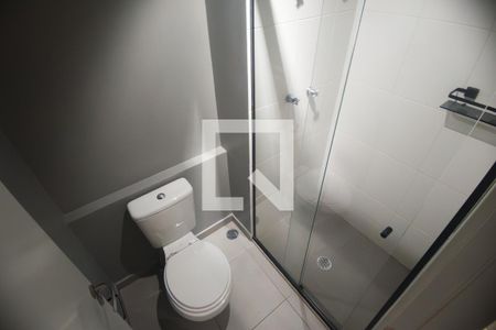 Banheiro de kitnet/studio à venda com 1 quarto, 27m² em Perdizes, São Paulo