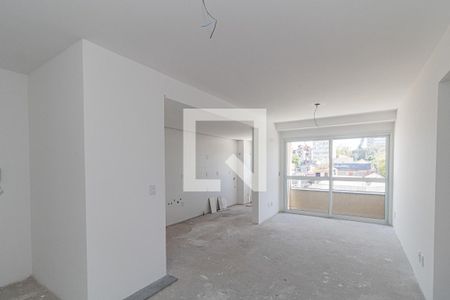 Sala de apartamento para alugar com 3 quartos, 88m² em Passo da Areia, Porto Alegre