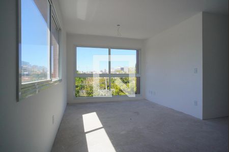 Sala  de apartamento para alugar com 3 quartos, 93m² em Passo da Areia, Porto Alegre