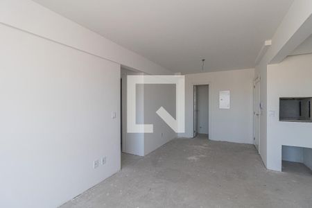 Sala de apartamento para alugar com 3 quartos, 85m² em Passo da Areia, Porto Alegre