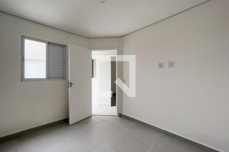 Quarto 2 de apartamento para alugar com 2 quartos, 40m² em Vila Monumento, São Paulo
